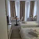 Hotel Sharlota