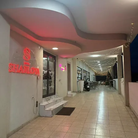 Sharlota Hotel