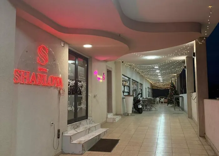 Sharlota Hotel